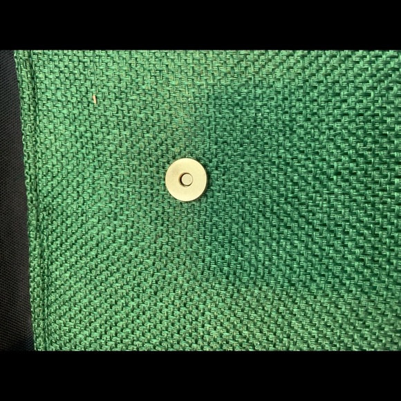 Uganda Home-made Crossbody | Green - Picture 2 of 8